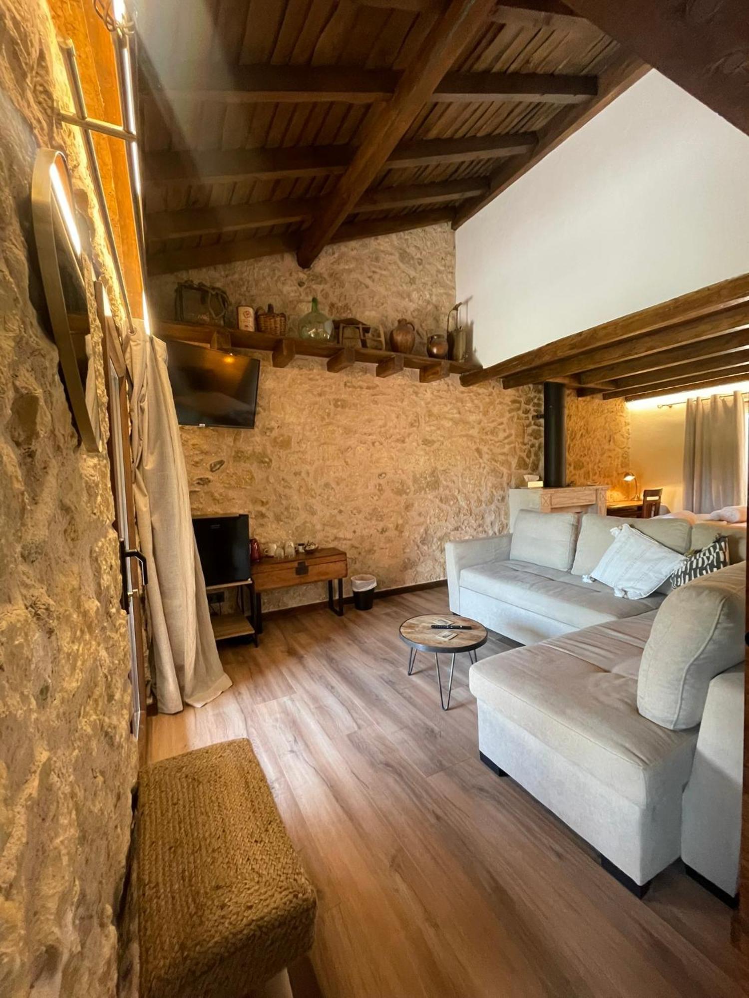 La Casa Del Cantero Pinilla del Valle Exterior foto